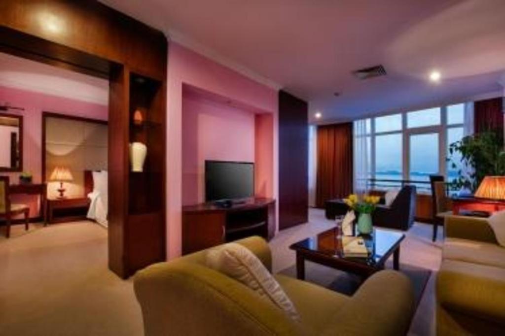 Halong Pearl Hotel Ha Long Dış mekan fotoğraf
